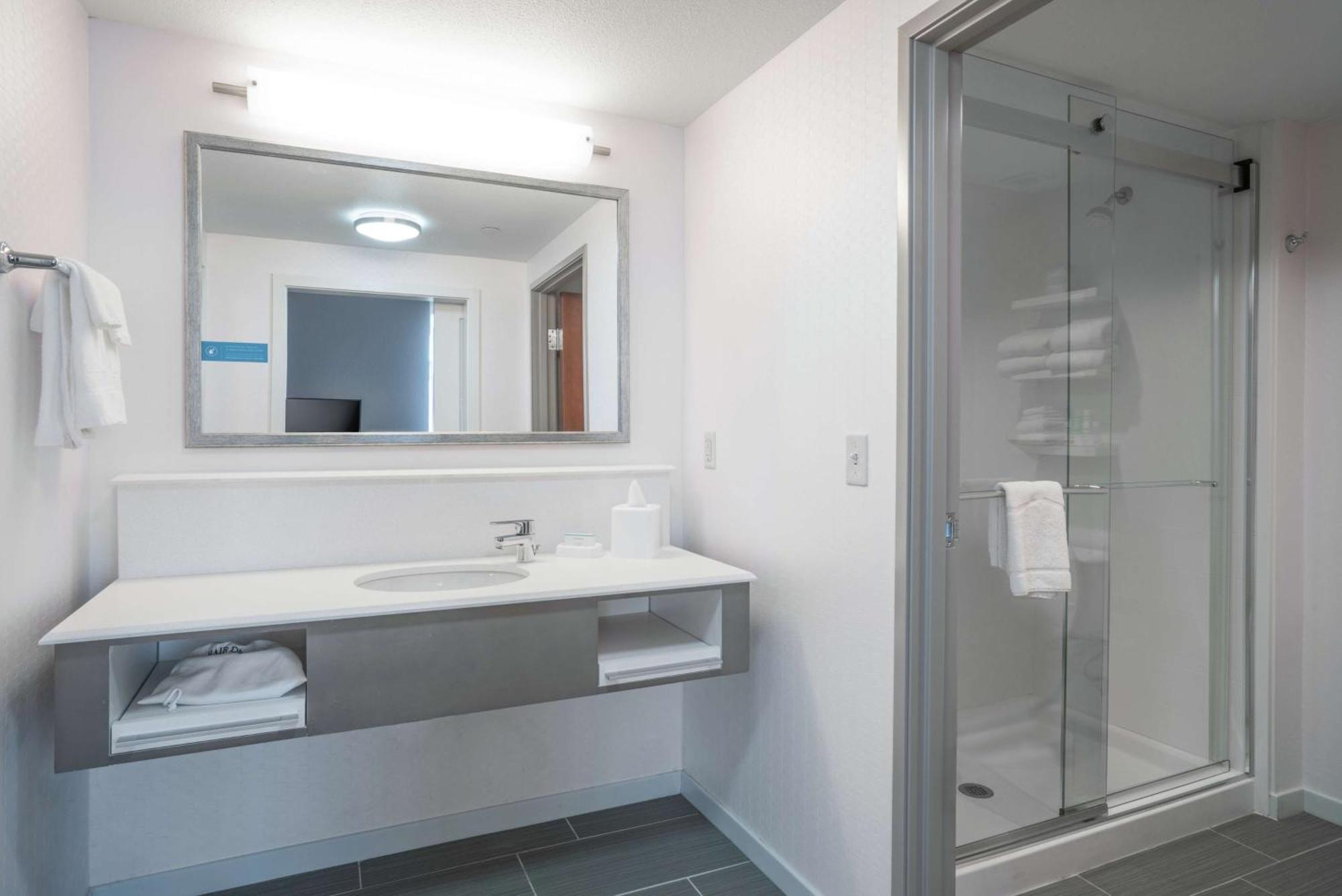 Hampton Inn & Suites Newburgh Stewart Airport, Ny Eksteriør bilde